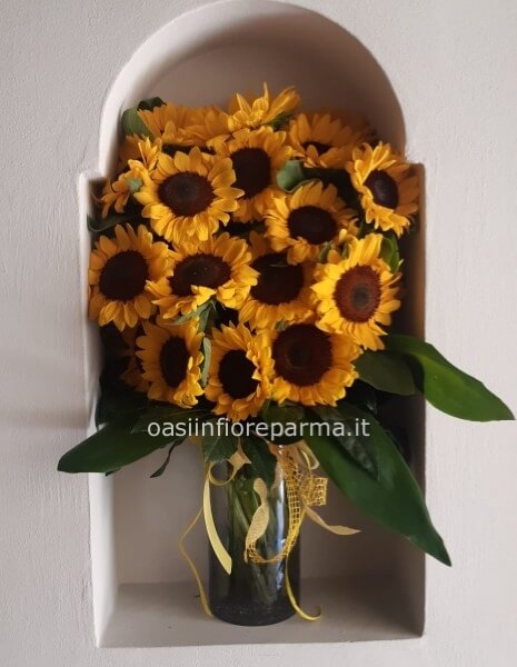 Mazzo con 7 girasoli fiore grande